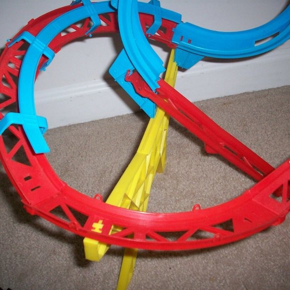 Vintage 1978 Durham's Motorized Daredevil Stunt Track Toy Car Tracks Non Working - Picture 4 of 11